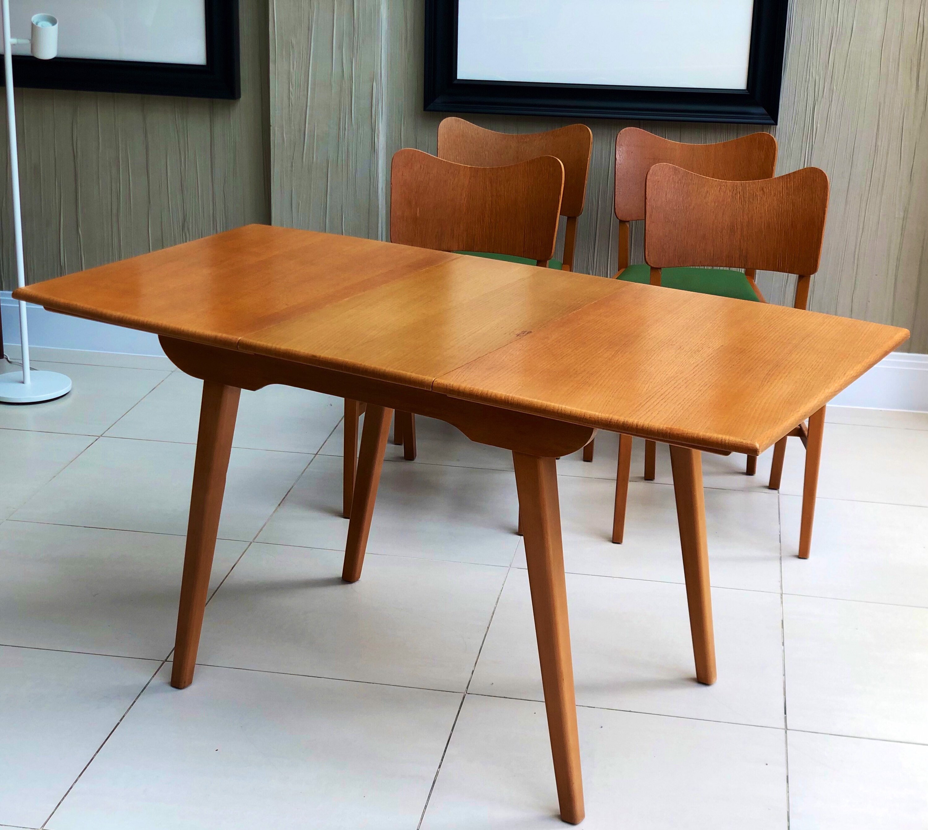 Vintage Blond Oak Extending Rectangular Kitchen Dining Table with Four