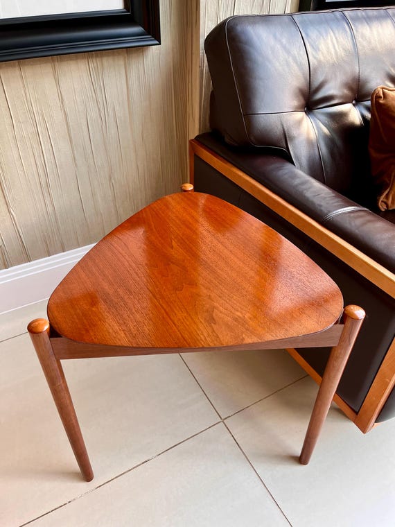 Scandi “Guitar-Pick” Teak Triangular Side Table — in the Style of Poul Jensen for Selig / Dux, c.1960s