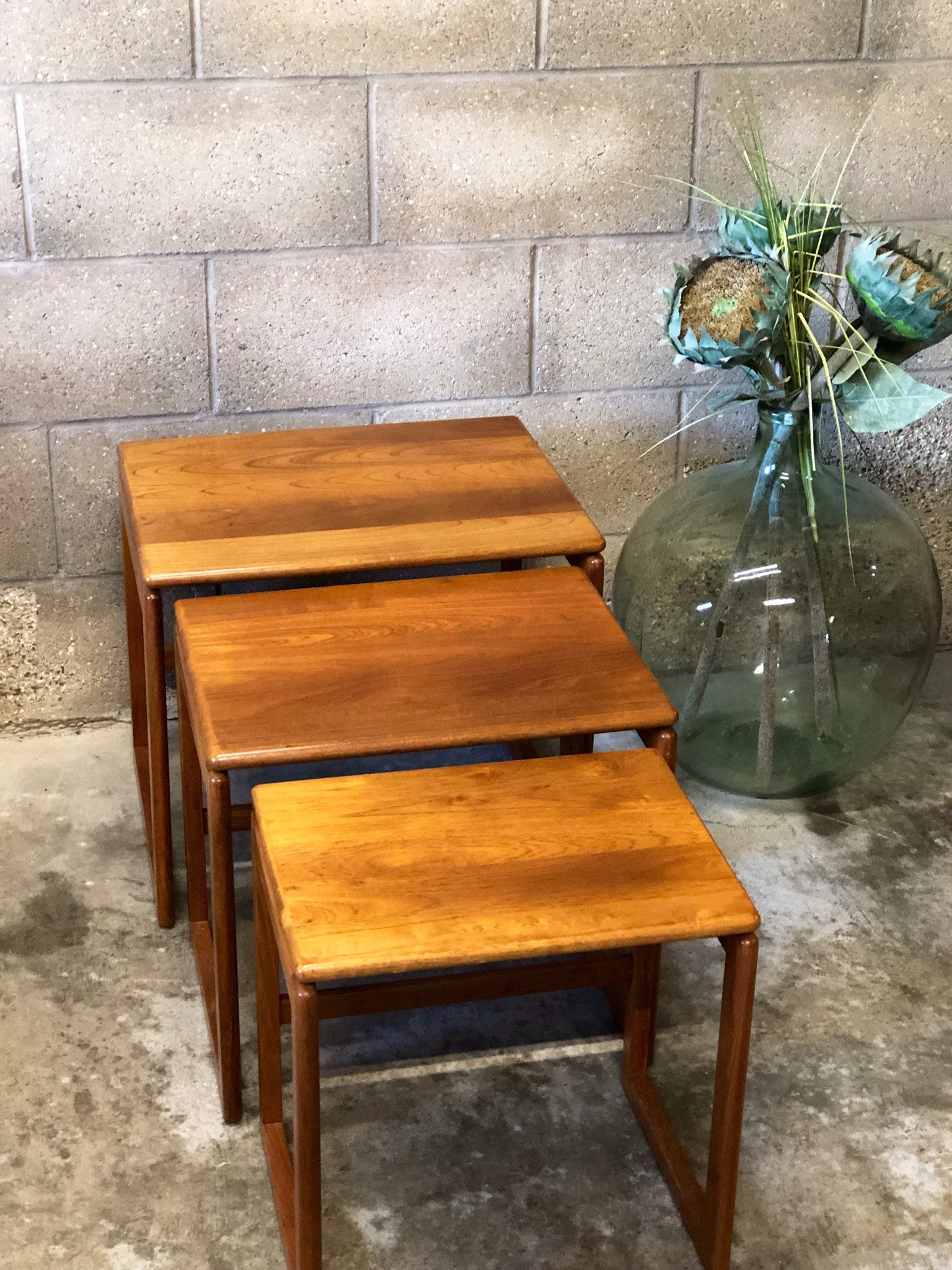 vintage mid century nesting tables