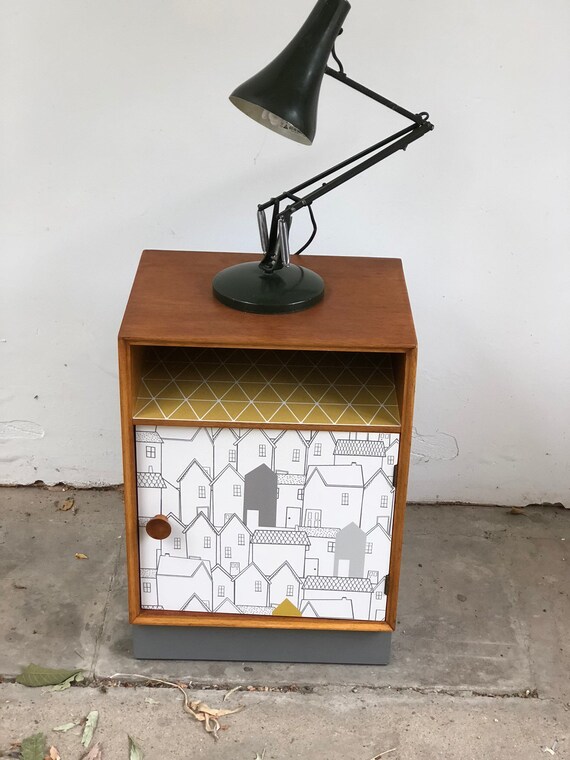 Mid Century Meredew Light Oak Small Bedside/Cupboard