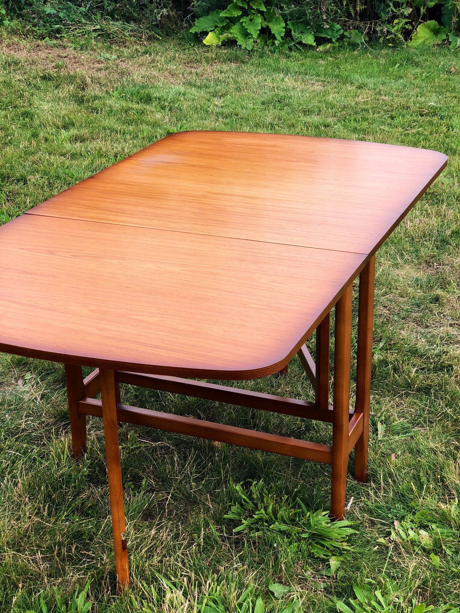 Folding Teak Dining Table: Space Saving And Stylish