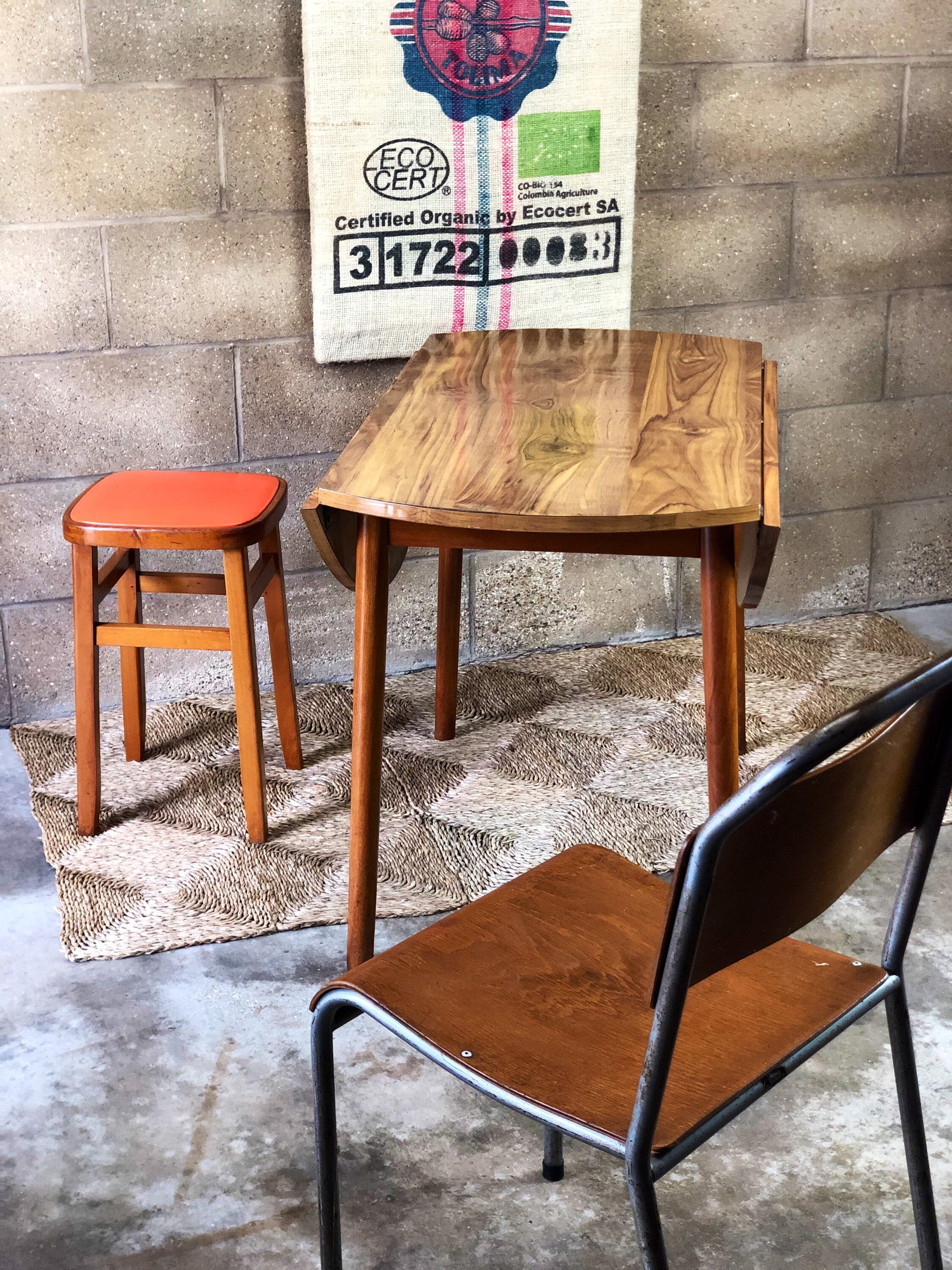 Round Retro Formica Folding Kitchen Table