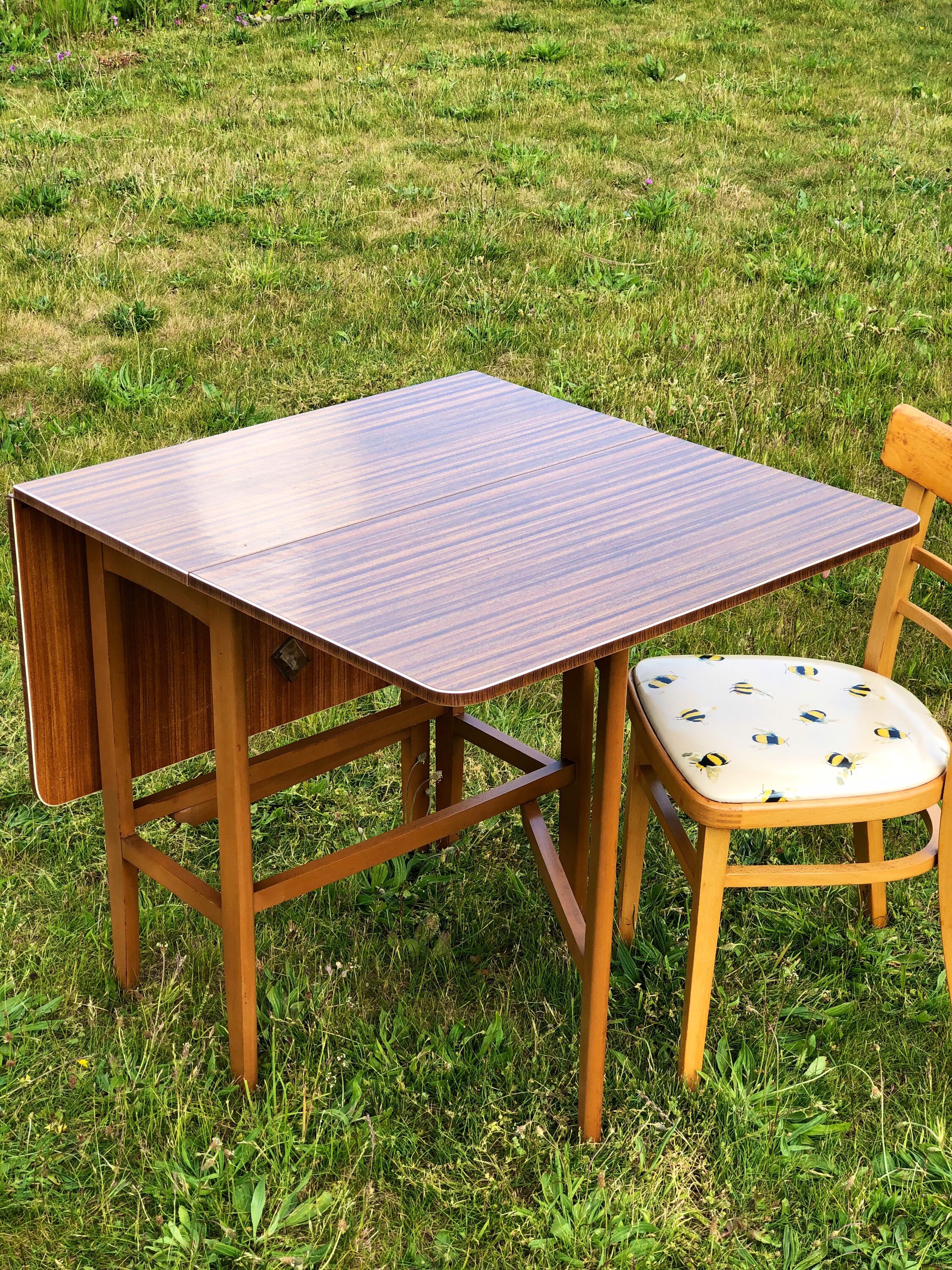 Teak Grain Vintage Gateleg Formica Kitchen /Dining Table