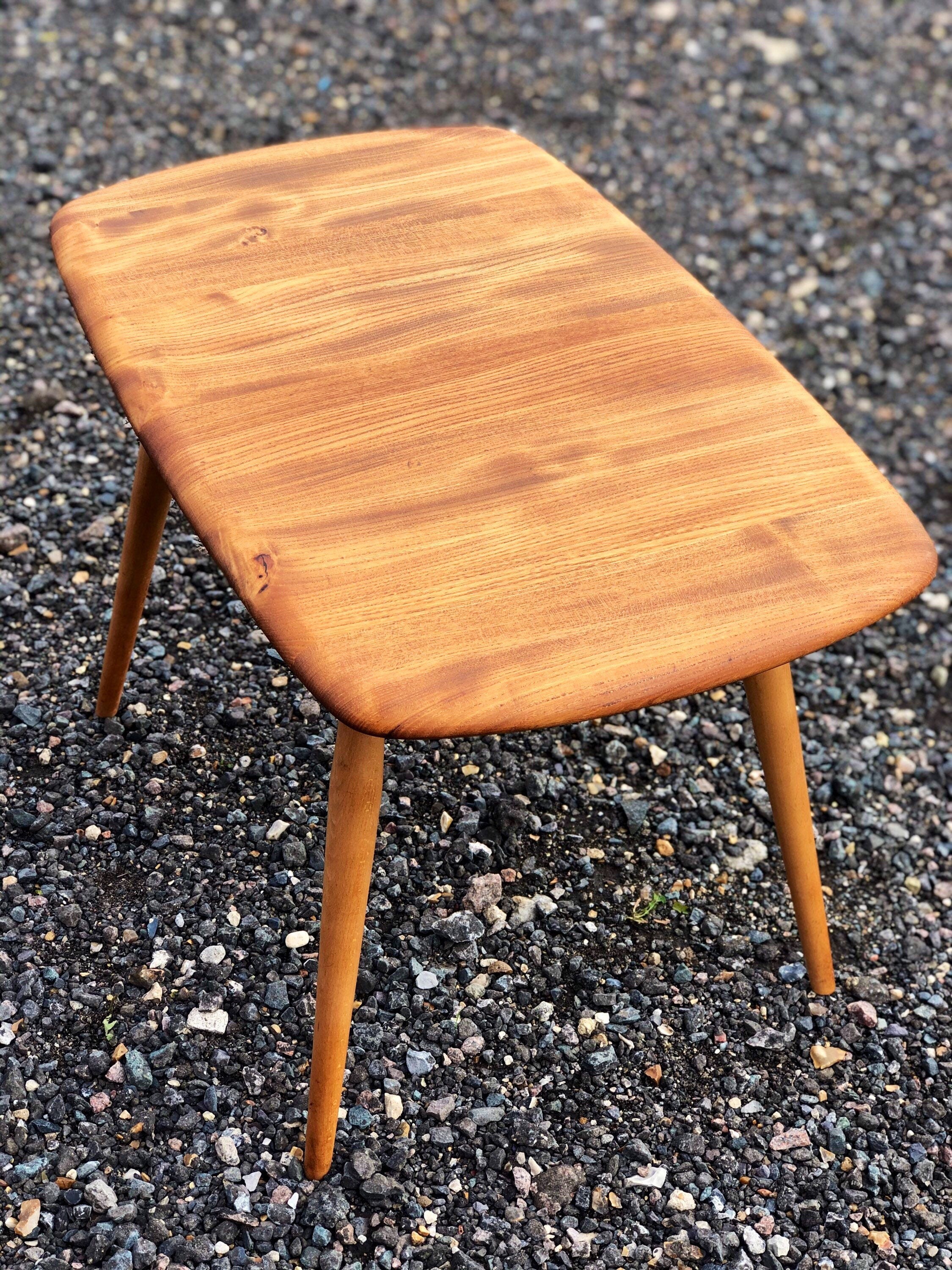 A Vintage Ercol 213 Compact Coffee Table