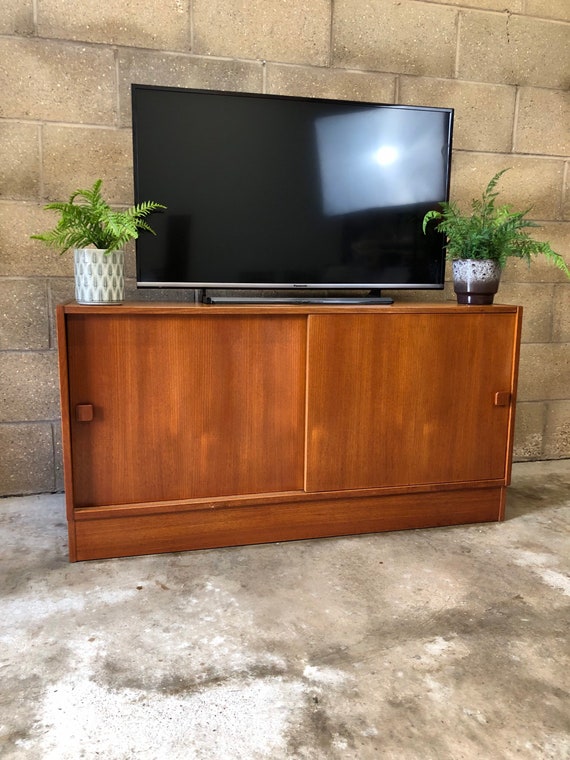 Danish Teak Sideboard/Credenza/Media/Drinks Cabinet by Domino Mobler 1960s