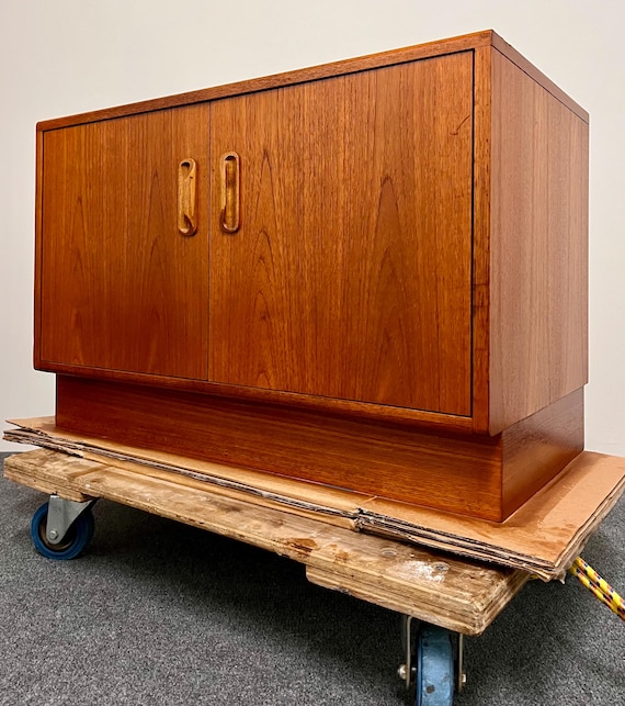 Mid-Century G Plan Fresco Low Teak Media Drinks Cabinet