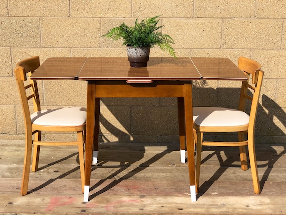 Vintage Compact 50s/60s Extending Formica Kitchen/Dining/Desk Table