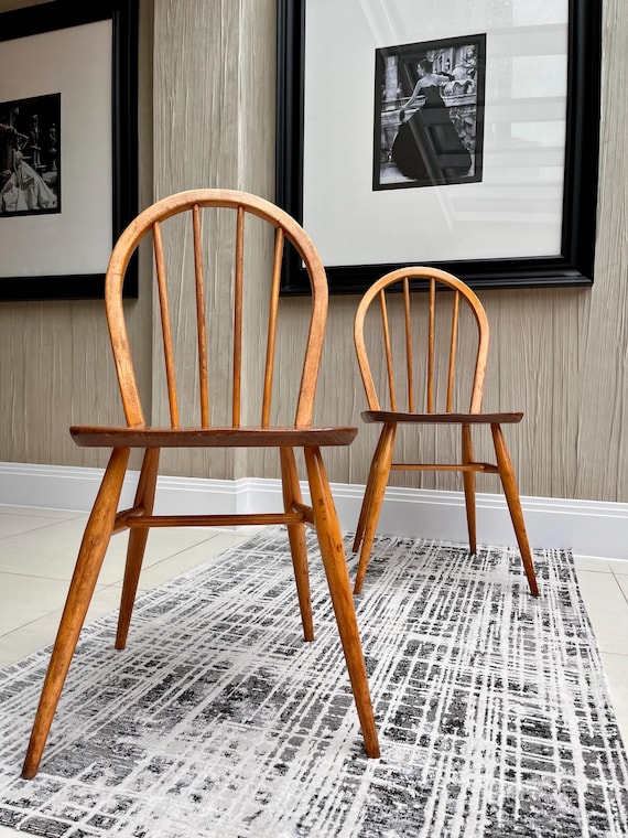Pair of 50s/60s Ercol Windsor Chairs Model No 400