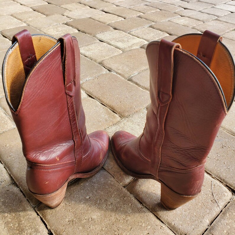 1970s Frye Burgundy Cowboy Boots Size 8