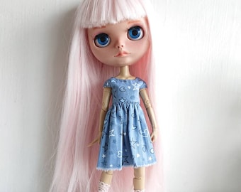 Blythe doll puff sleves dress, light blue