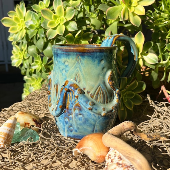 Octopus Mugs Pottery // Octopus Mugs, Octopus Gifts, Coffee Mugs, Ocean Gifts, Octopus Pottery, Pottery Mugs, Blue Mugs, Ocean Lovers