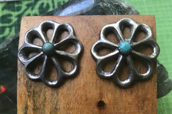 Sandcast Stud Flower Earrings