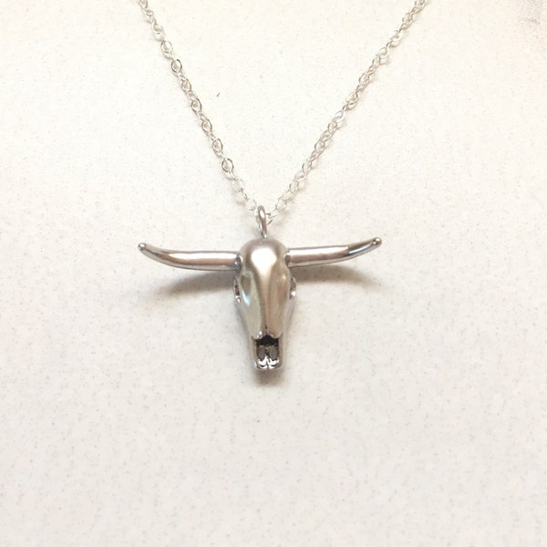 Longhorn Skull Necklace,Silver Longhorn Cow Necklace,Cowgirl Jewelry,Silver Longhorn Cow Skull Necklace,Boho Jewelry,Gift for Her,SKU:SSN104