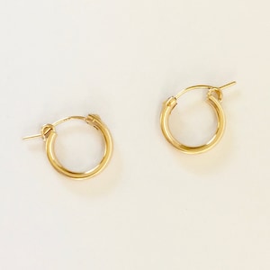 BELLA-Gold Hoops,Gold Filled Hoops,Cute Earrings,Hoop Earrings,Gold Hoop Earrings,Dainty Gold Hoops,Minimalist Jewelry,Gifts for Her GFE500G