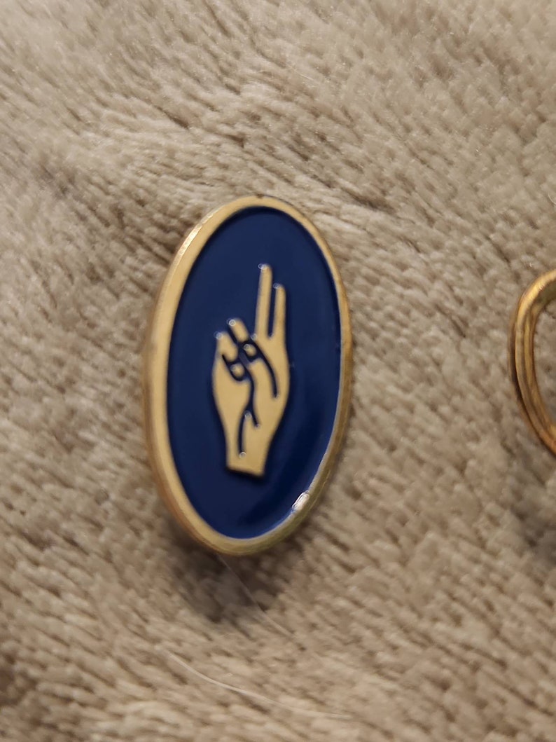 Vintage Girl Scout Pins Brownie Promise Two Finger Salute Sign Etsy