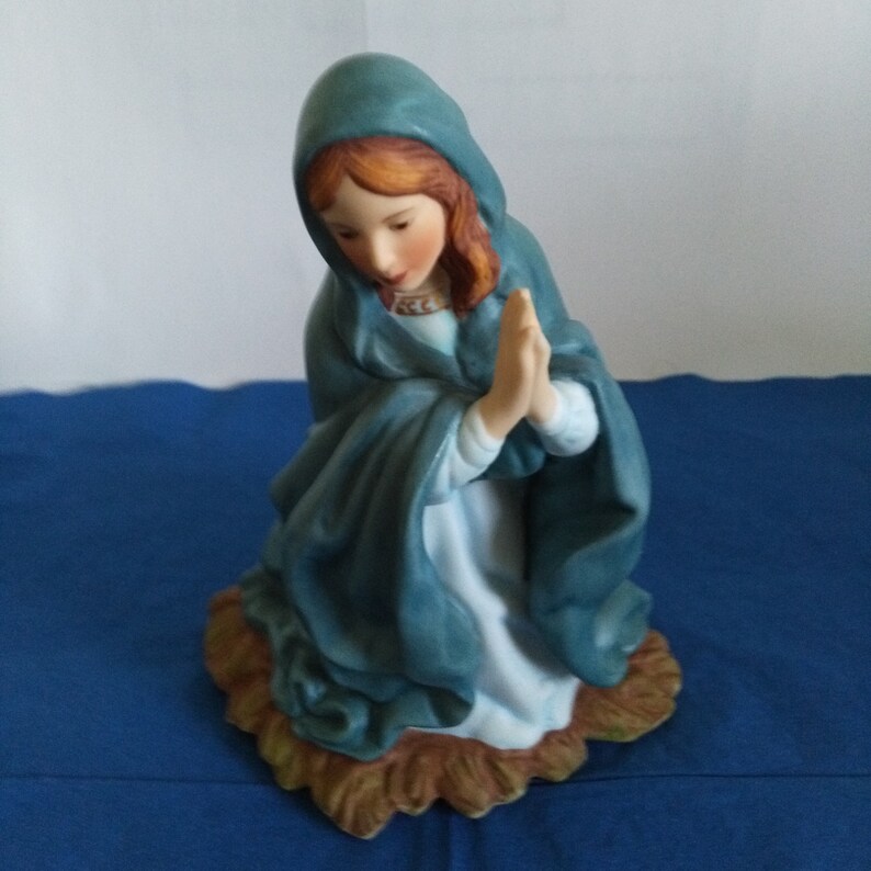 Statues Figurines Home and Living Statue of Mary Art and Collectibles.. Tabletop Decor Home Decor