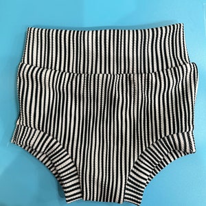 Jack Stripes Baby Bummies, Halloween Bummies, Infant Bummies, Infant Shorts, Highwaisted Bummies, Baby Bummies