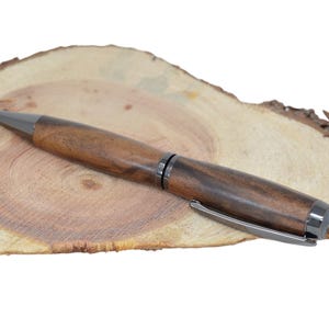 Penna a sfera in legno penna a sfera twist penna a sfera in legno penna a sfera twist penna regalo idea regalo unica fatta a mano fatta a mano unica