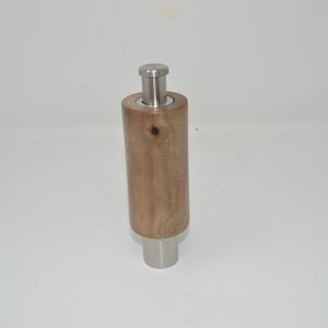 Wooden spice mill one-hand mill made of walnut pepper mill salt mill pepper spice mill handmade Made in Austria gift gift idea