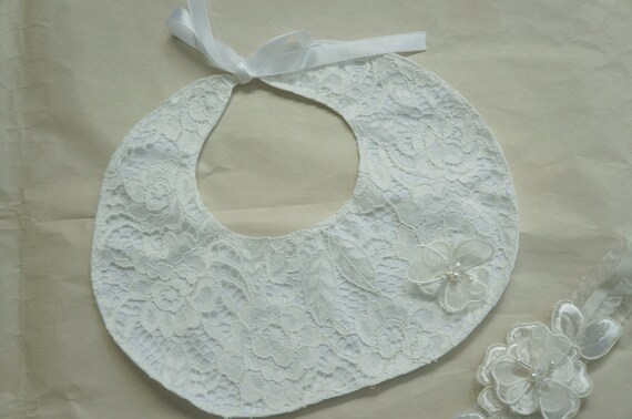 lace bib
