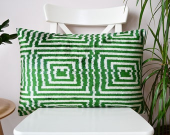 ikat pillow green, green silk velvet ikat pillow cover, green decorative ikat pillow, ikat lumbar pillow , accent throw pillow, living room