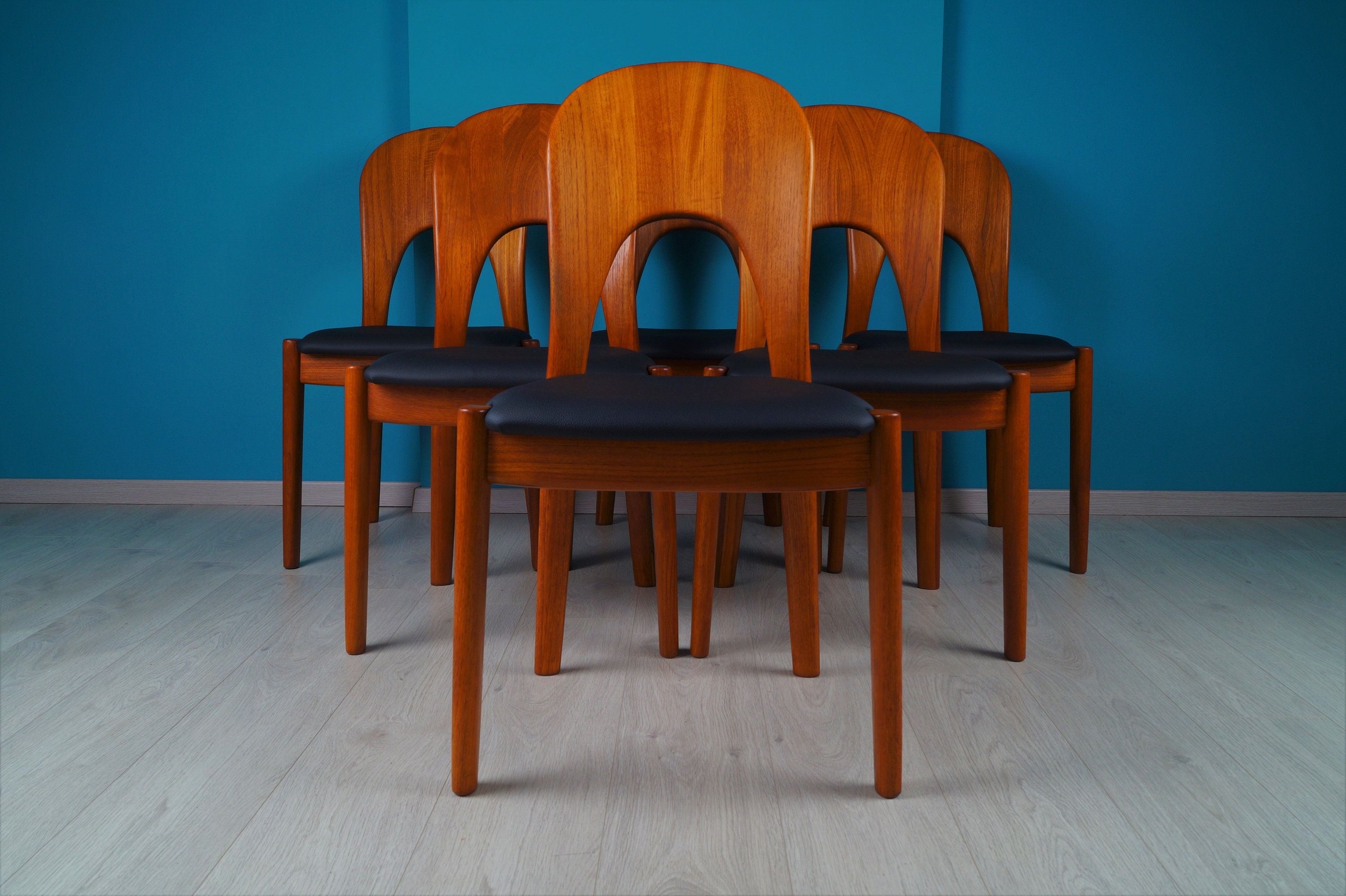 6 Seater Teak Dining Room Chairs Koefoeds Hornslet Danish Design