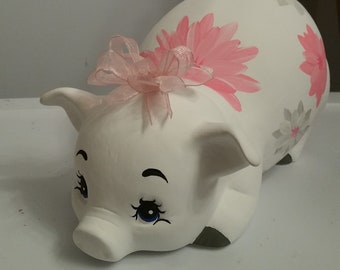 Piggy bank/personalized piggy bank/custom piggy bank/girls piggy bank/ceramic piggy bank/baby gift/baby shower gift/birthday gift