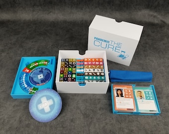 Traveling Med Kit XL-S for Pandemic: The Cure and Experimental Meds (Sleeved Cards)