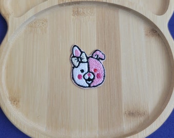 Naszywka z główką Monomi: naszywka do prasowania Danganronpa
