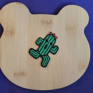 Medium Cactuar: Final Fantasy Iron-on Embroidered Patch