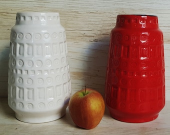 1960's, Heinz Siery Design, Scheurich Keramik West Germany, Set of Two Ceramic/ Pottery/ Majolica Geometrical Vases in Red and White#5