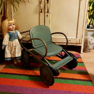 1950&#39;s, Doll Stroller / Pram / Perambulator - Tin Toy