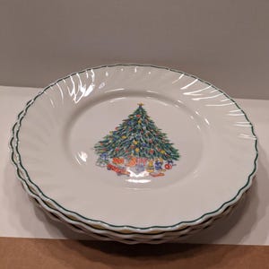 Porcelle from the House of Salem, Christmas Tree Plates - used