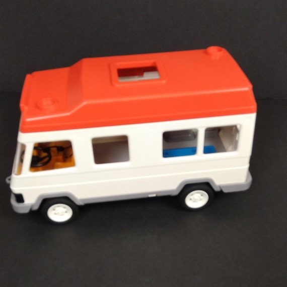 toy ambulance playmobil
