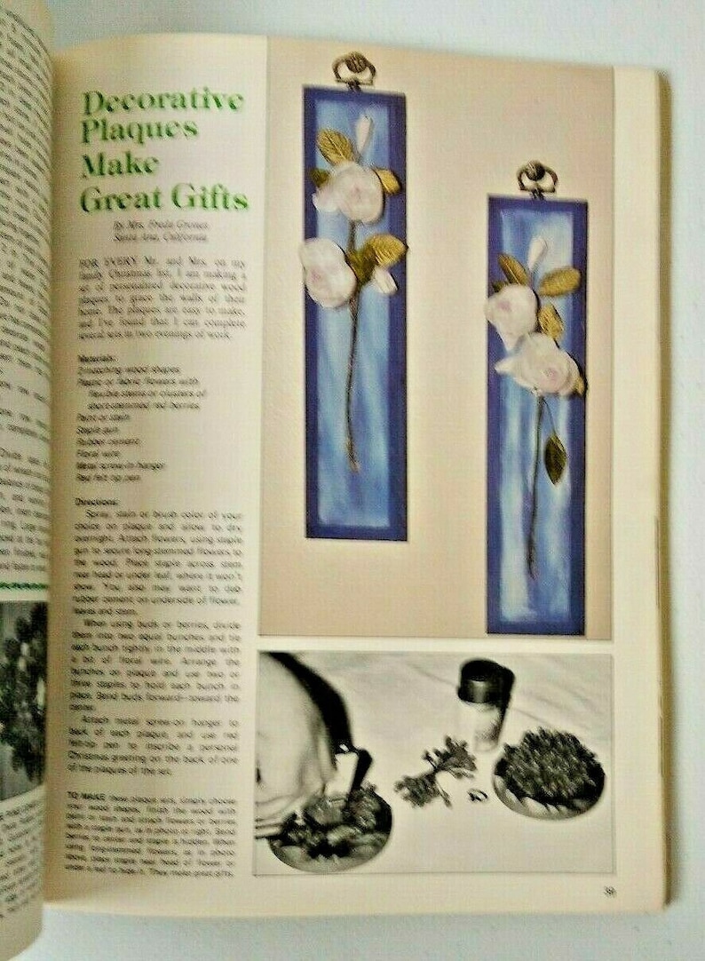 Christmas in the Country Vintage 1976 Craft and Recipe Paperback Book