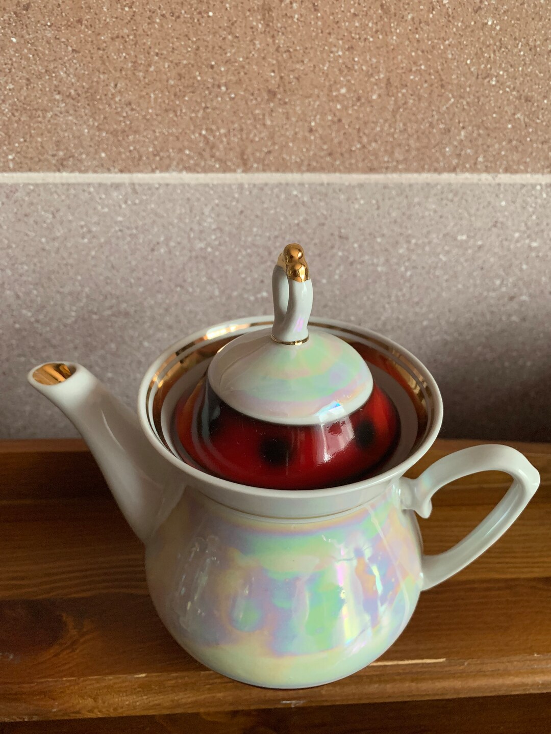 Vintage Teapot With a Strainer Inside Etsy