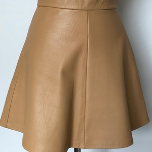 X Small Camel Lamb Nappa Leather Mini Skirt, High Waisted Honey/ Camel Leather Skirt, Size UK 8/10 image 9