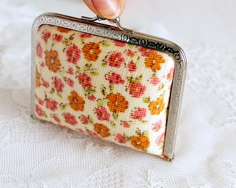 Womens Leather Kiss Lock Double-Sided Magic Colorful Flower Vine Coin Purse Wallets