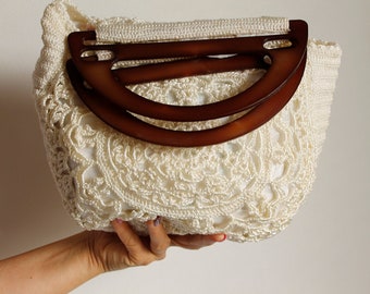 Cremefarbene Häkelhenkeltasche – Vintage-Boho-Sommerhandtasche, Strandtasche für Damen, handgefertigte Henkeltasche