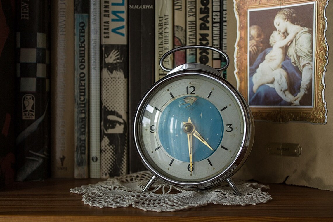 Mechanical Wind up Clock, Vintage Alarm Clock, Rare Chinese Clock, Oval