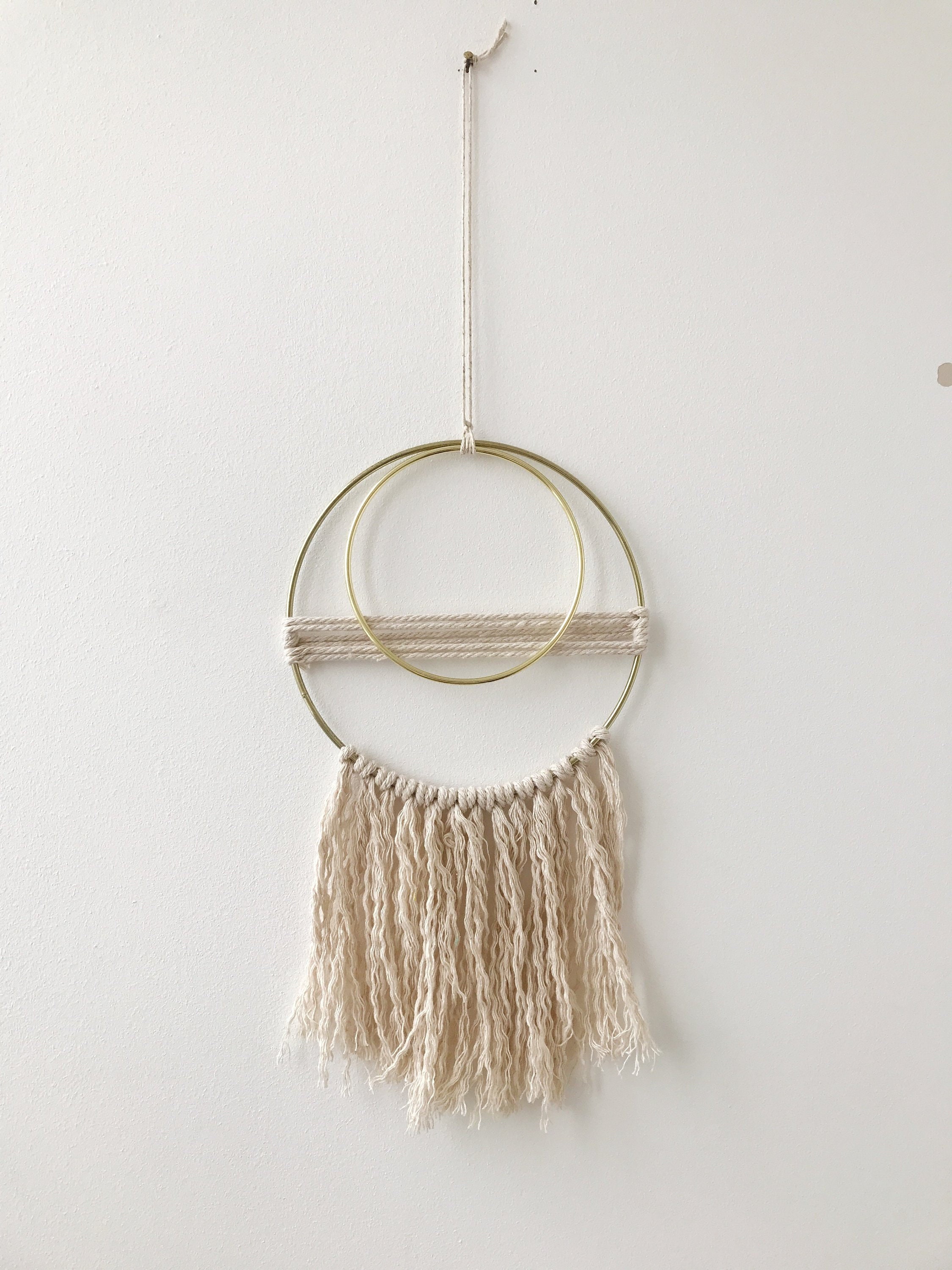Double ring macrame wall hanging/boho wall hanger/ macrame ring design