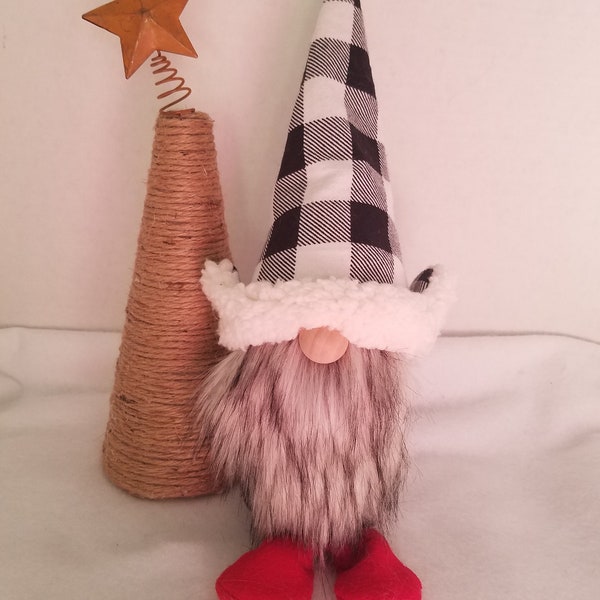 Winter Gnomes, Nordic Holiday Decor, Buffalo Plaid Christmas Gnomes, Holiday Mantel Decor, Shelf Sitter, Tiered Tray Decor