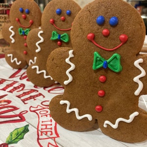 Gingerbread Man Cookies, Large Undecorated or decorated Gingerbread Man Cookies, Great for Cookie Decorating Parties & Holiday Events