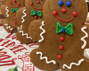 Gingerbread Man Cookies, Large Undecorated or decorated Gingerbread Man Cookies, Great for Cookie Decorating Parties & Holiday Events