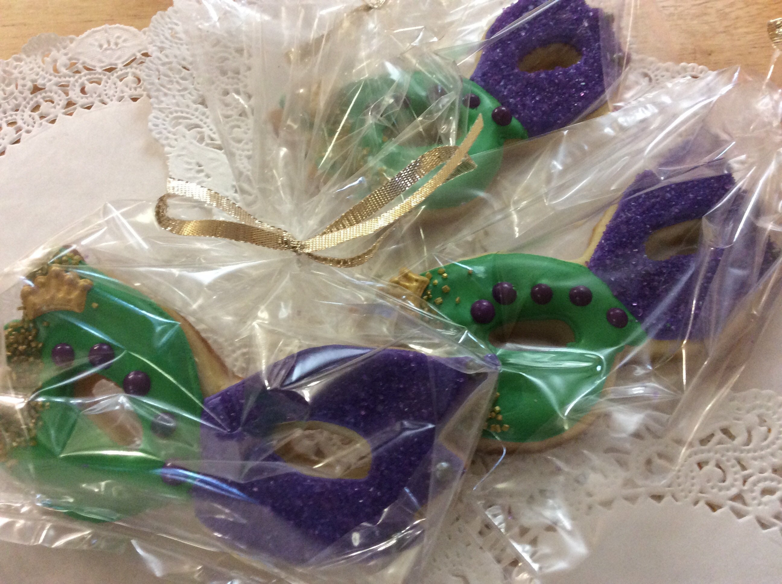 Masquerade Cookies Mardi Gras Mask Cookies Carnival Favor Etsy
