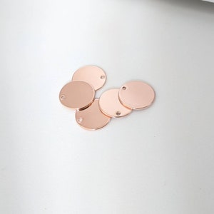 5 pendenti a disco monoforo in oro rosa da 15 mm per incisioni a timbratura