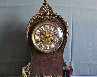 old clock in Boulle marquetry Napoleon III eras, tortoiseshell, bronze ornament, Victor Paillard movement, 1850s to 1860s