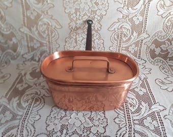 Sartén antigua francesa de cobre Daubière de 10 litros con tapa, chapada en estaño y con junta de cola de milano.