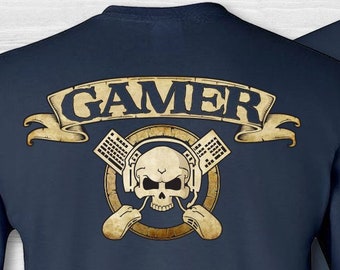 Men's PC Gamer skull & crossbones t-shirt. Gaming short sleeve tee shirt. Gamers 2 sided cotton badge shirt. Esports pc gaming shirt.