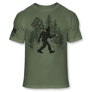 Bigfoot Off-road T-Shirt - Funny Sasquatch Offroad shirt - Bigfoot Off Road 4x4 silhouette shirt - Outdoor Athletic Soft Blend Tee - A177 Heather Army Green